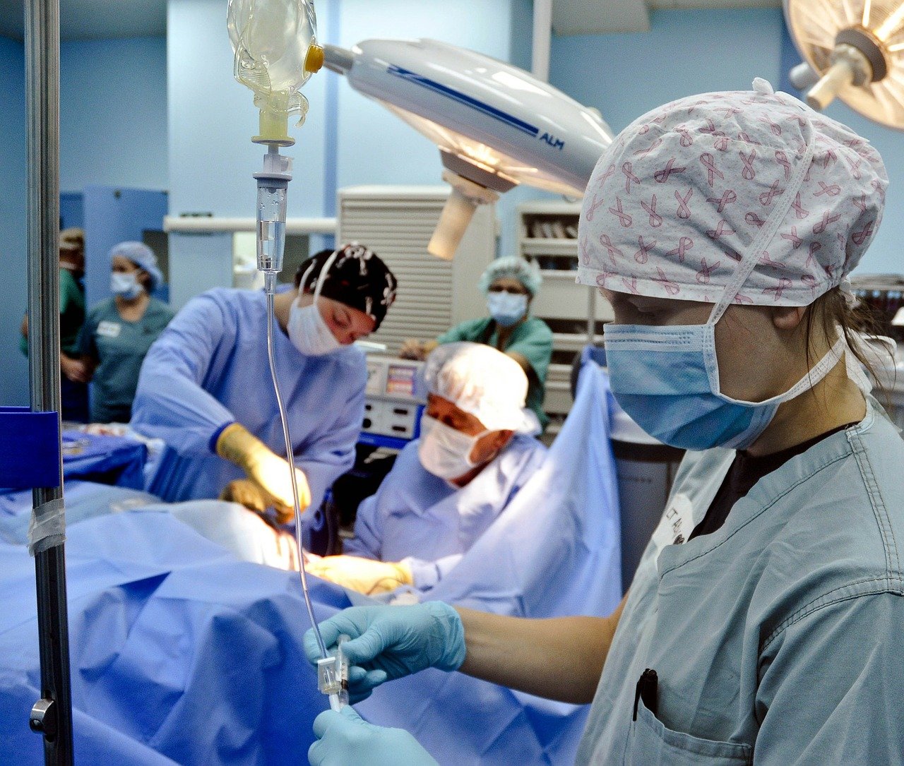 Que faut-il savoir sur les injections d’acide hyaluronique et de Botox ?